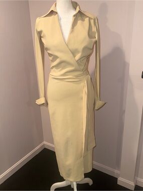 Chiara Boni Wrap-Style Long Sleeve Midi Dress
